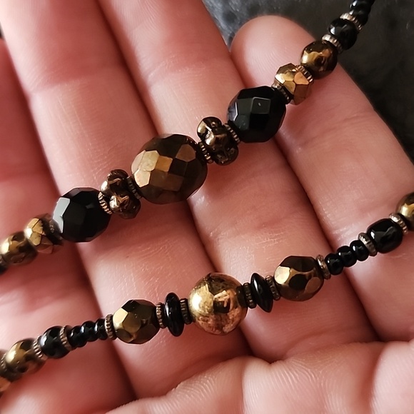 VTG glass necklace - Picture 5 of 8